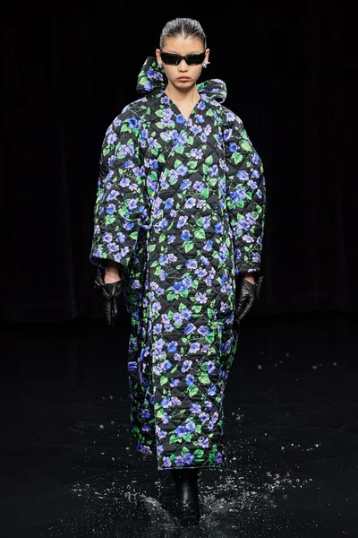 Look 39